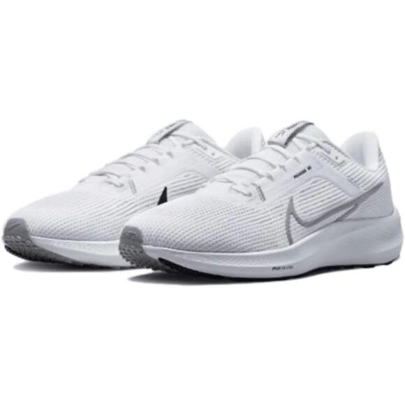 NWT NIKE Men'sRunning Shoes, White/ Wolf Grey-Size 11.5M/13W